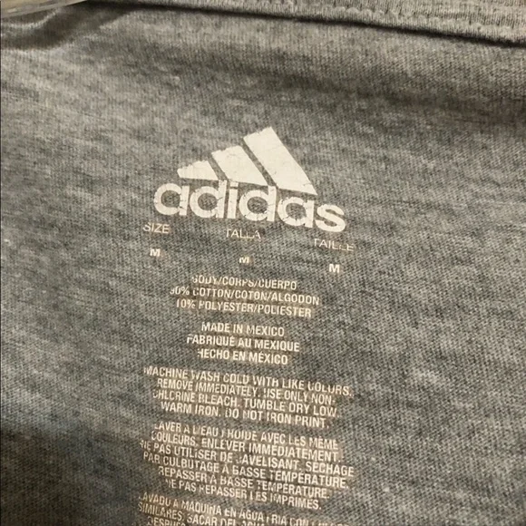 ****Donated****Adidas gray short sleeve graphic t-shirt Size M - Picture 5 of 5